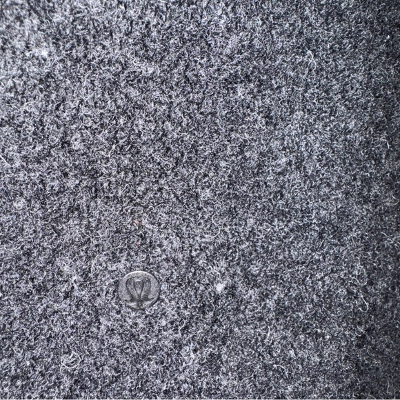 Lululemon Athletica Charcoal Knit Top - Picture 7 of 9